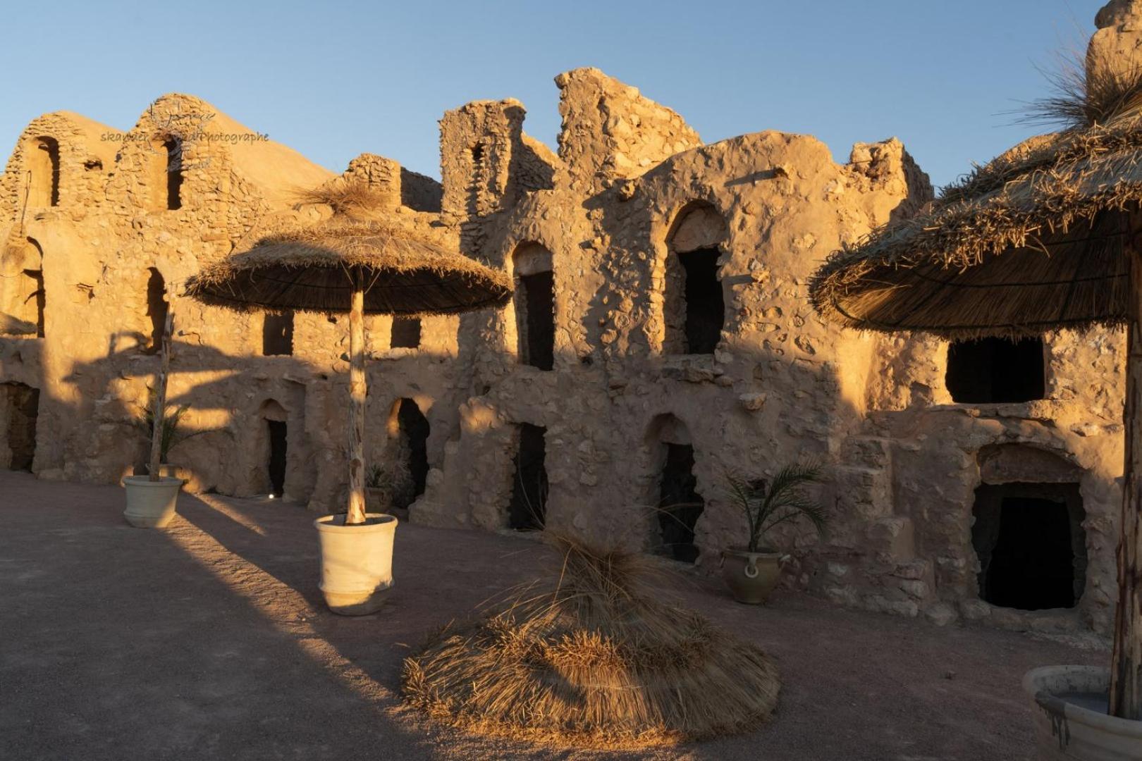 Ksar Jouamaa Hotel Medenine ภายนอก รูปภาพ